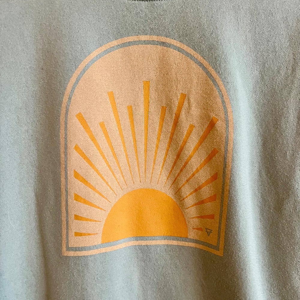 Sunburst Graphic Women Sweater